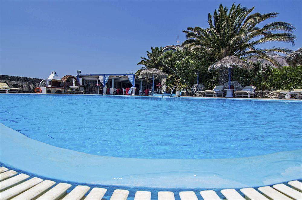 Agios Georgios  Pantheon Hotel מראה חיצוני תמונה