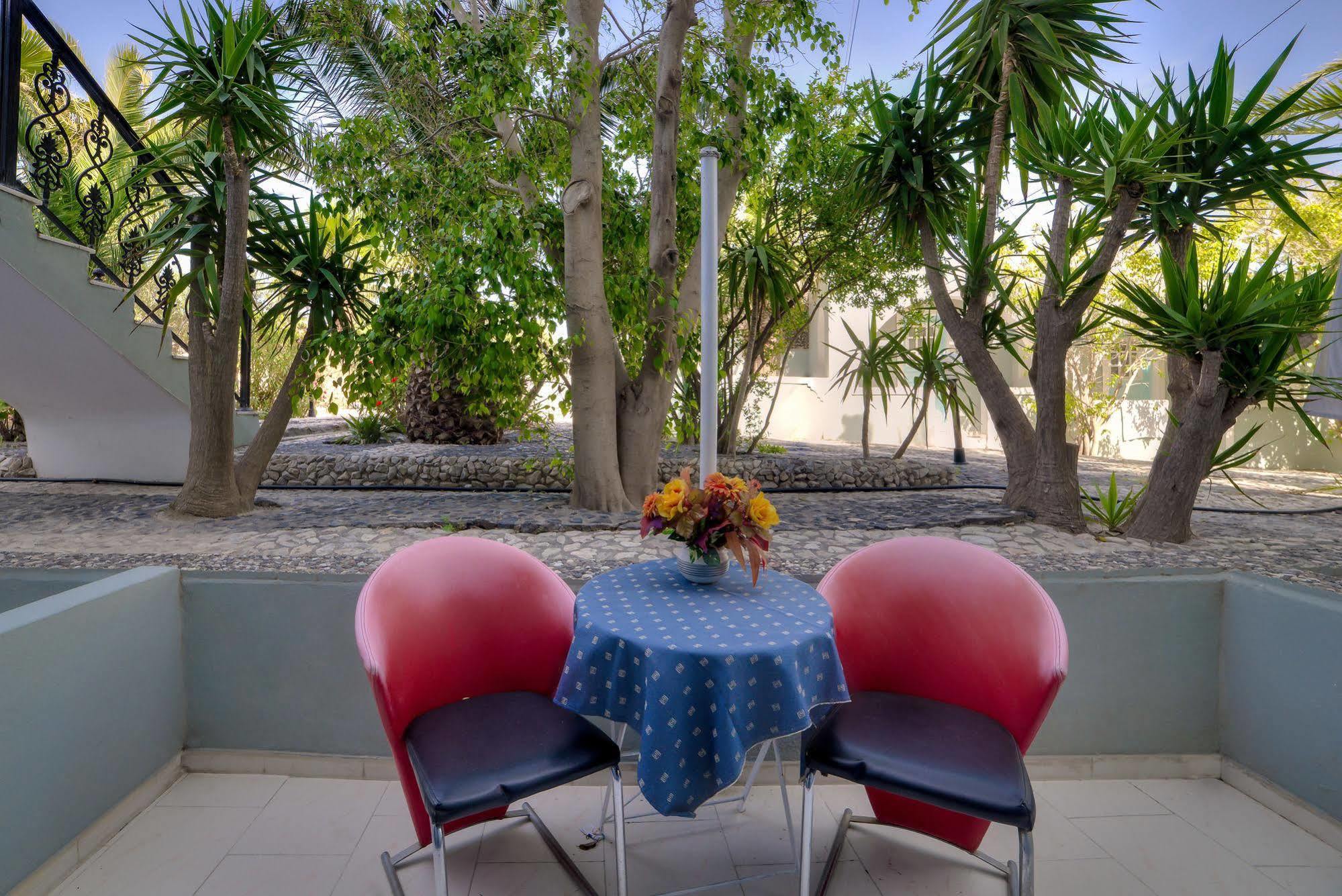 Agios Georgios  Pantheon Hotel מראה חיצוני תמונה
