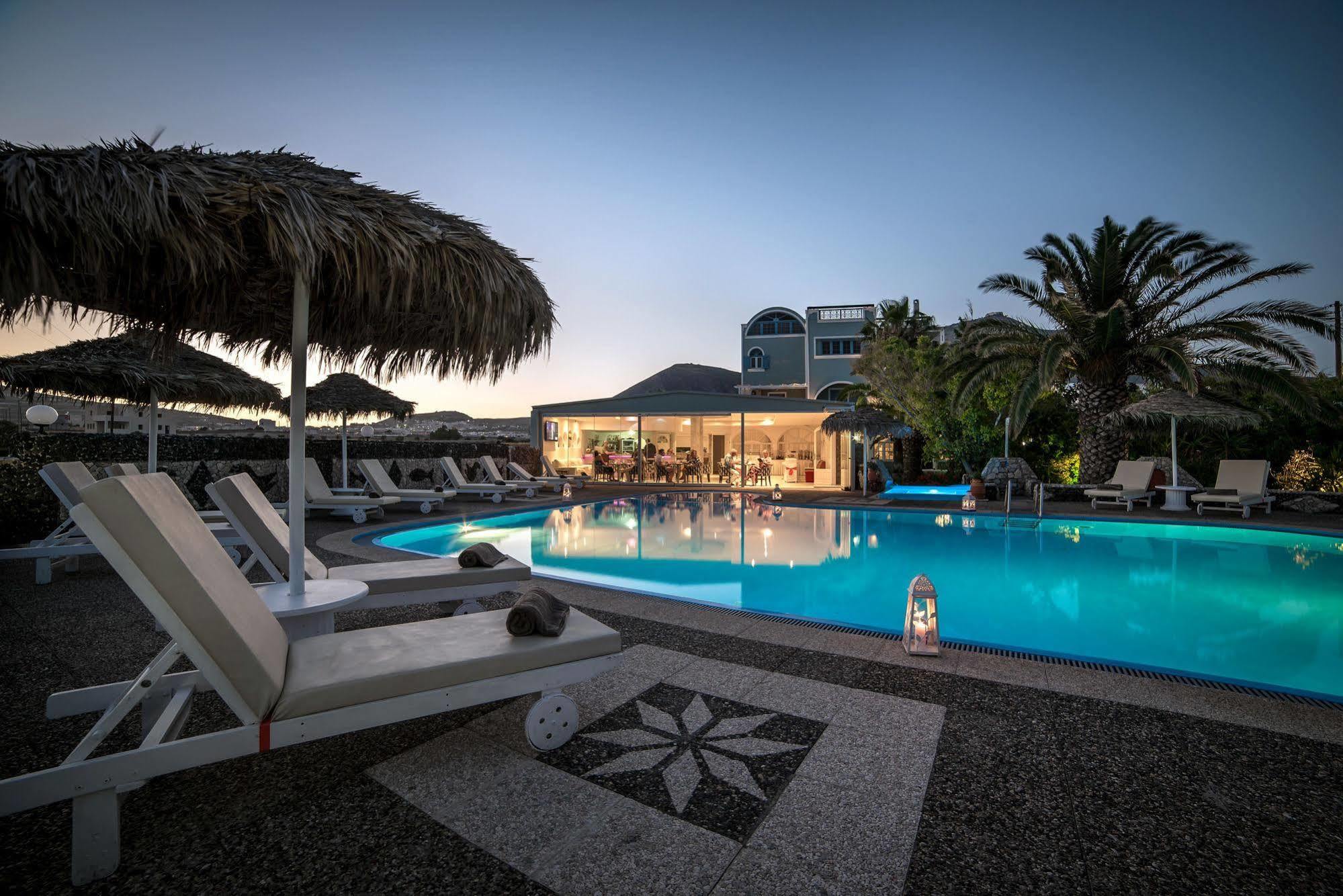 Agios Georgios  Pantheon Hotel מראה חיצוני תמונה